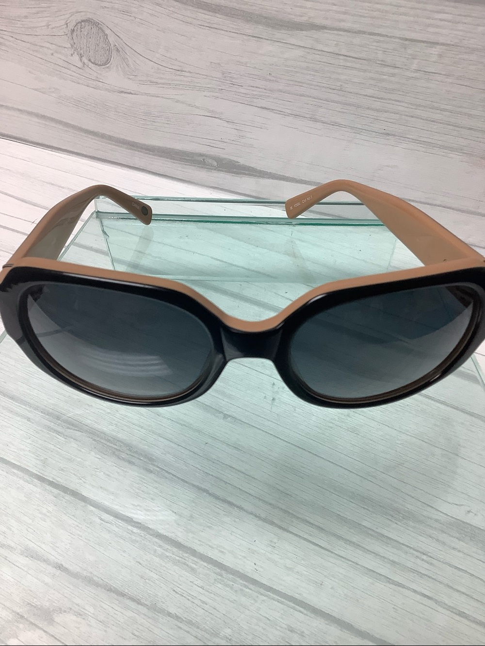 Fossil Sunglasses - Picture 8 of 8